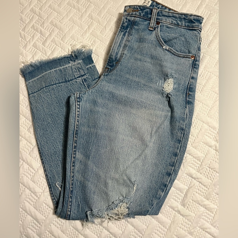 Abercrombie Curve Love High Rise Mom Jean
